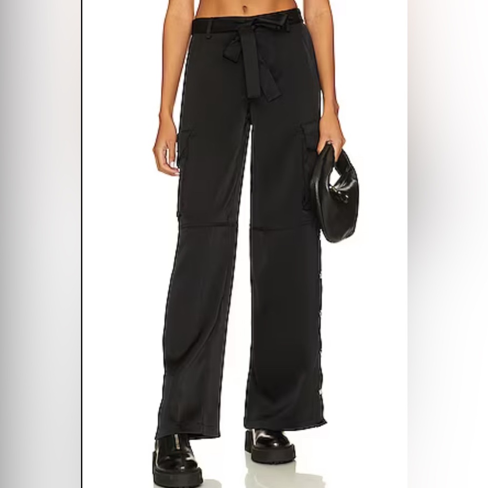 House of Harlow Black Wide Leg Trouser Rayon Cargo Flowy‎ Black Pants size SM